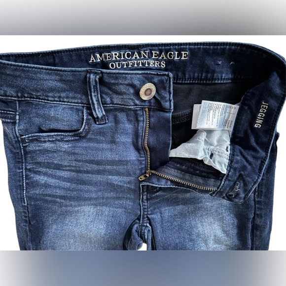 American Eagle super super stretch jegging -dark blue - size 2 Regular - Picture 6 of 9